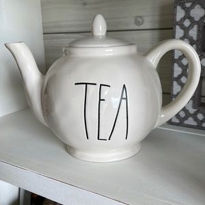 Rae Dunn tea kettle